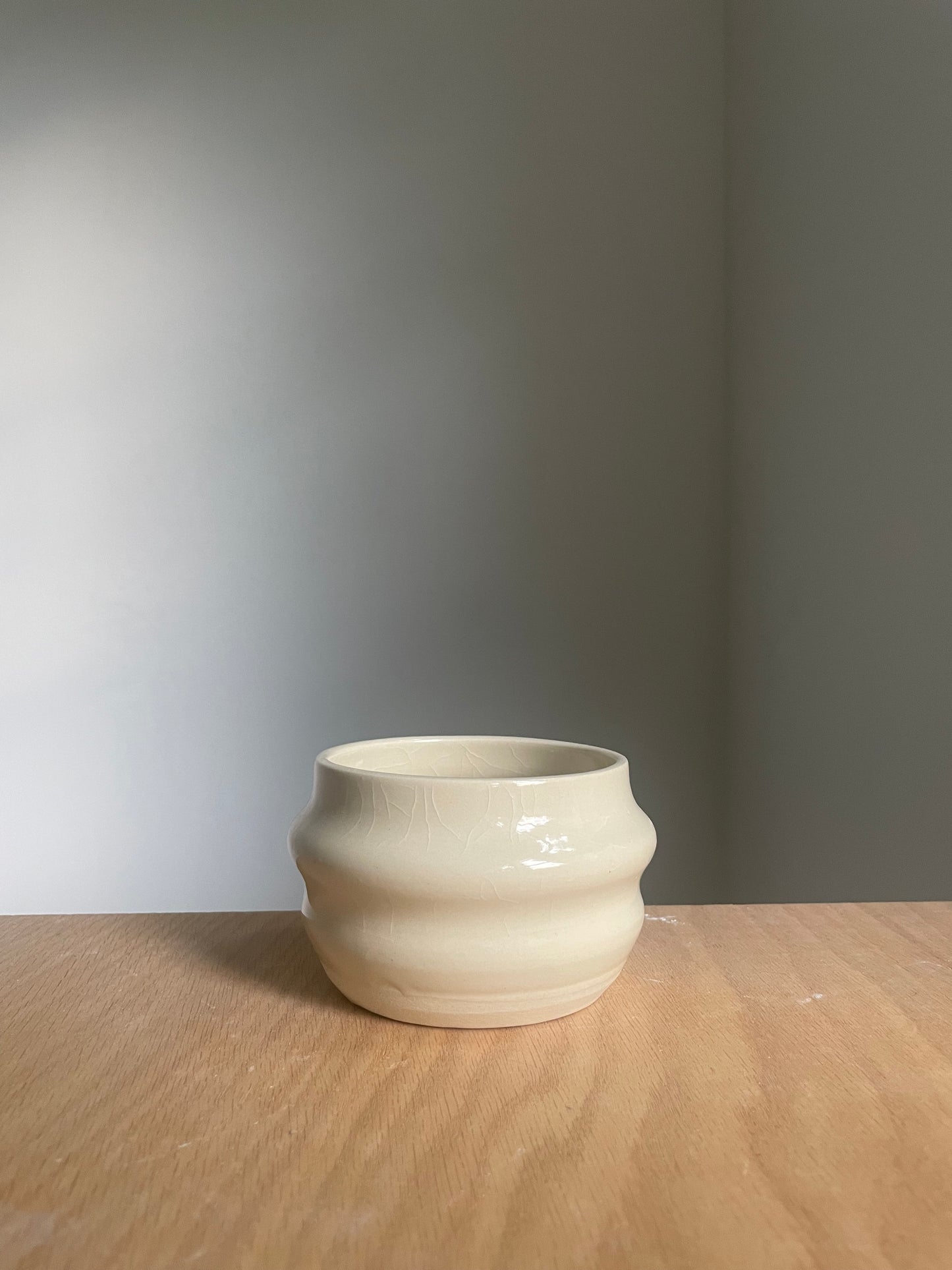 wavy planter - petite II