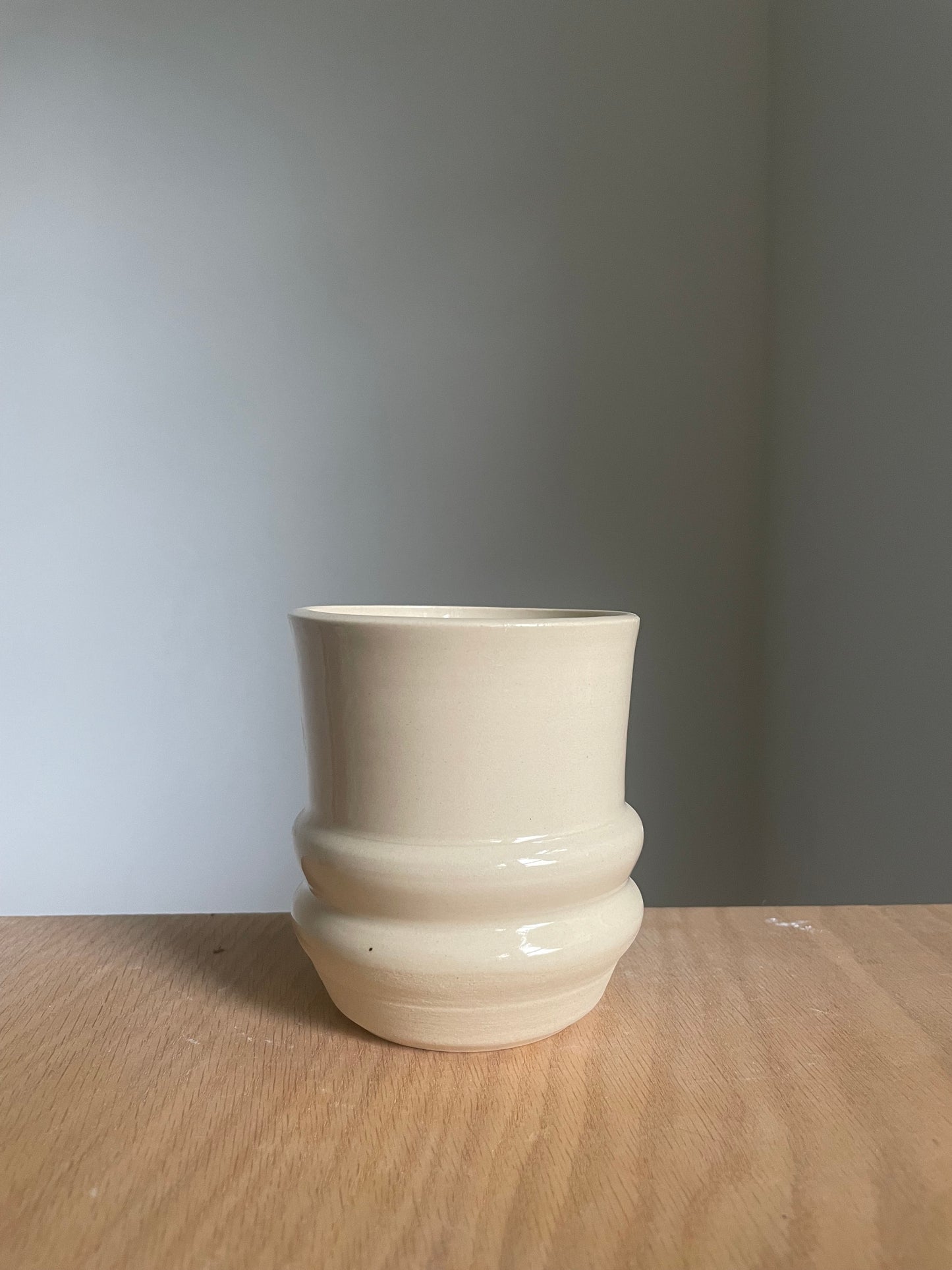 wavy cup style I