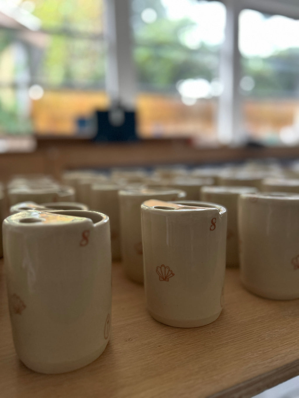 custom travel cup: black line drawings