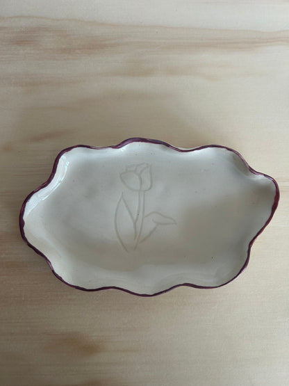 ring dish: maroon III