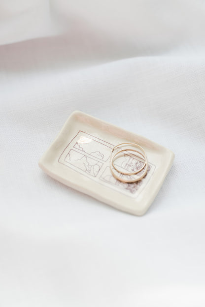summer window ring dish - gold