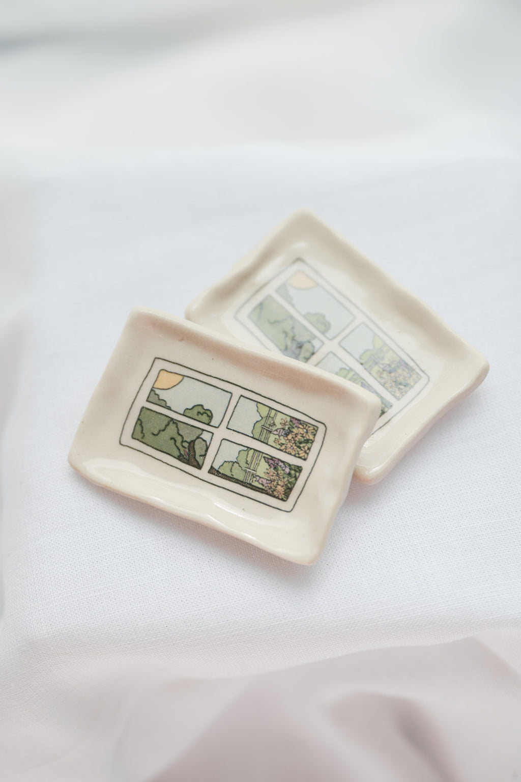 summer window ring dish - full color