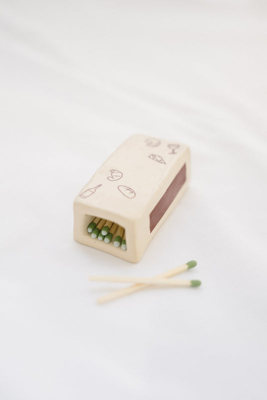 girl dinner matchbox