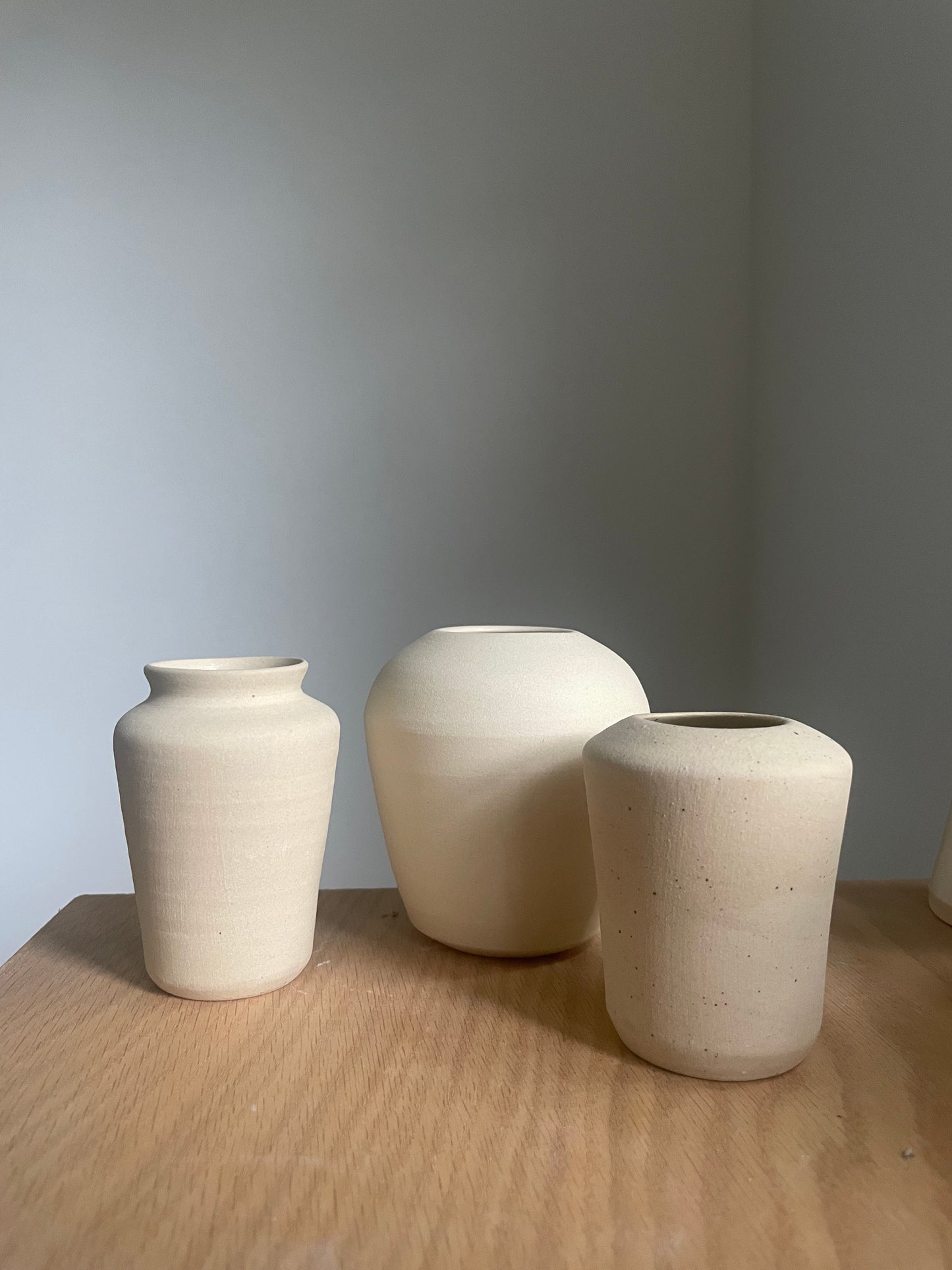 raw white clay bud vase style III