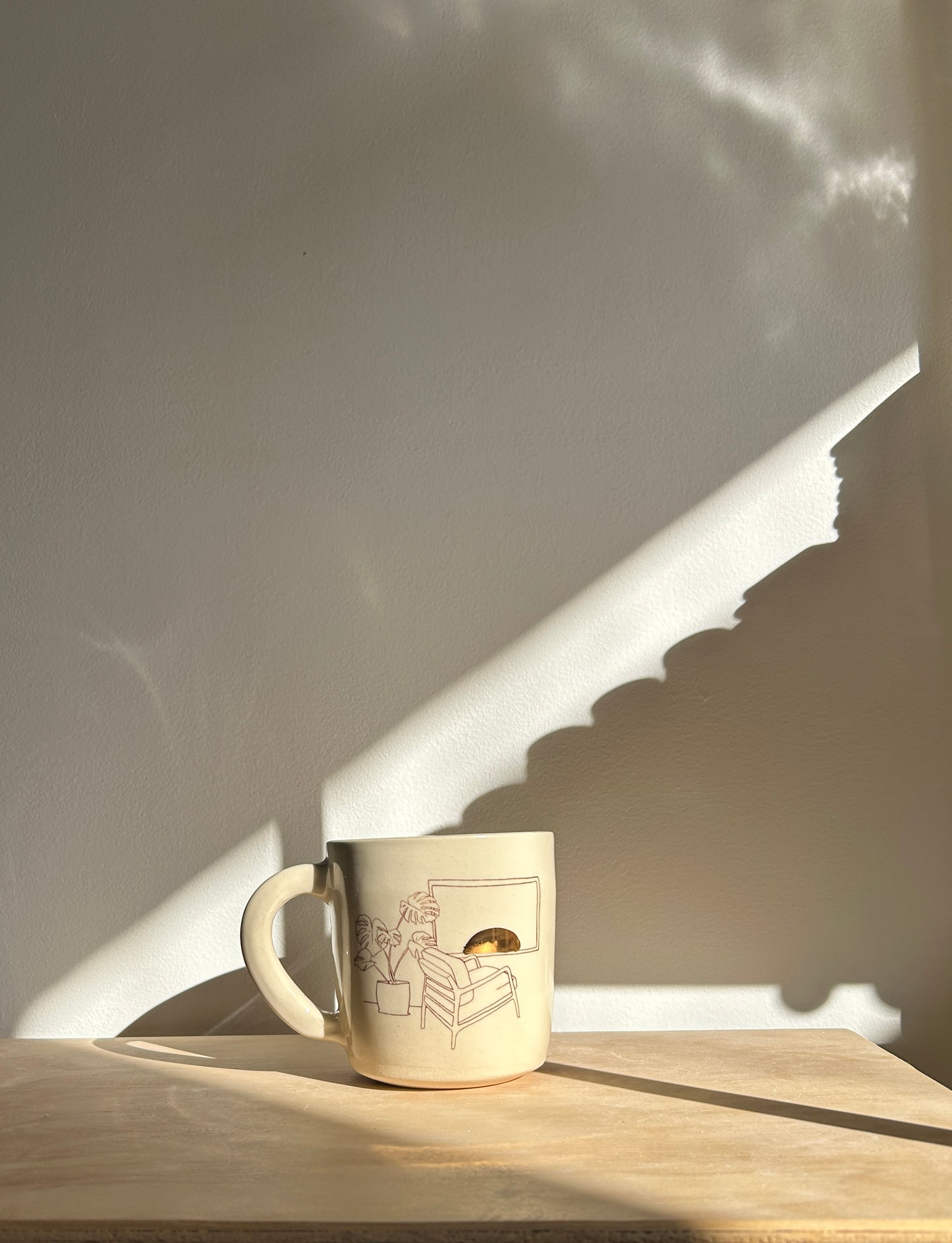 Living Room Mug w/ Gold