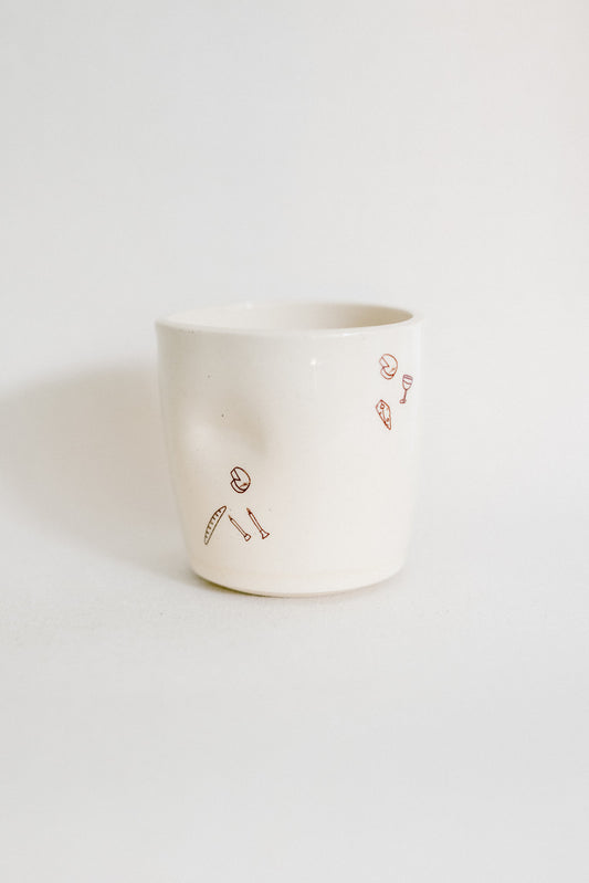 girl dinner thumb cup