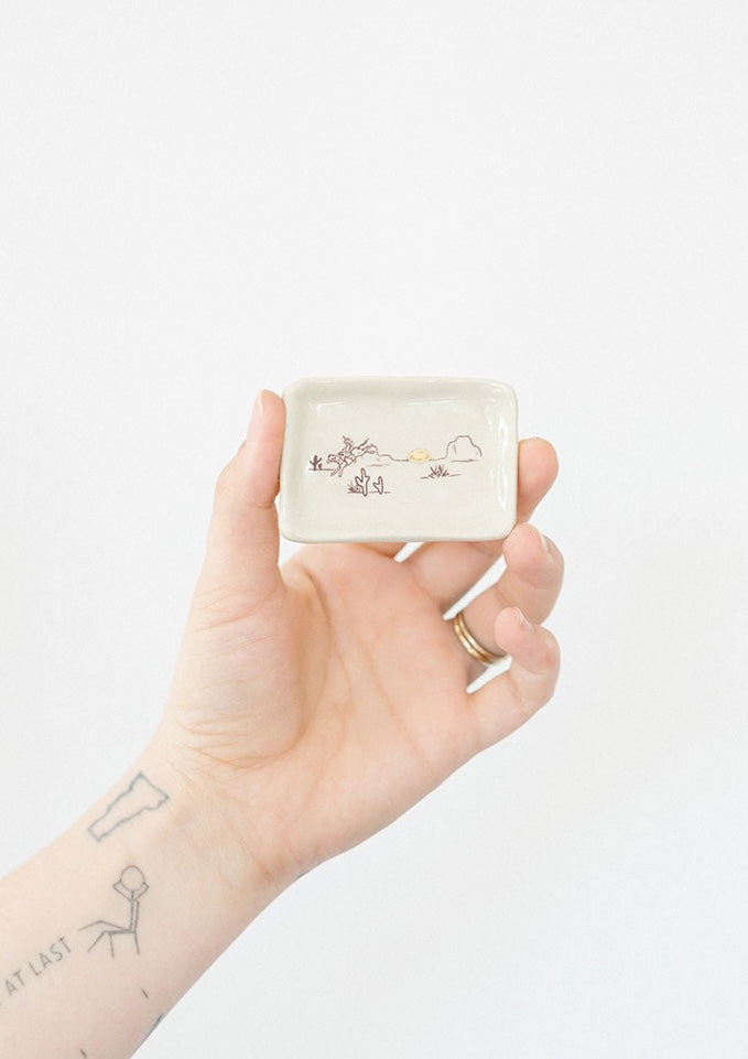 out west ring dish - gold