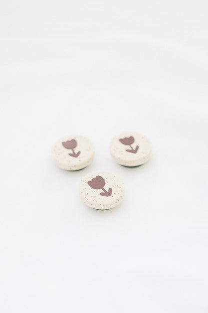 magnet: antique tulip (set of 3)